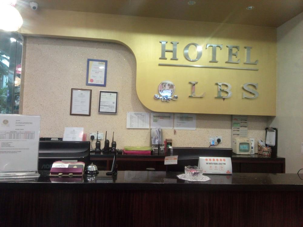 Lbs Hotel Cheras Exterior photo