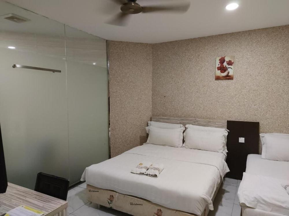 Lbs Hotel Cheras Exterior photo