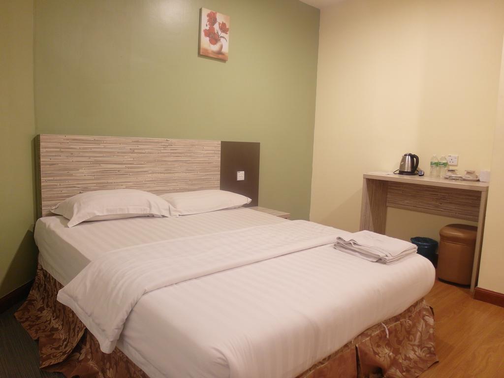 Lbs Hotel Cheras Room photo